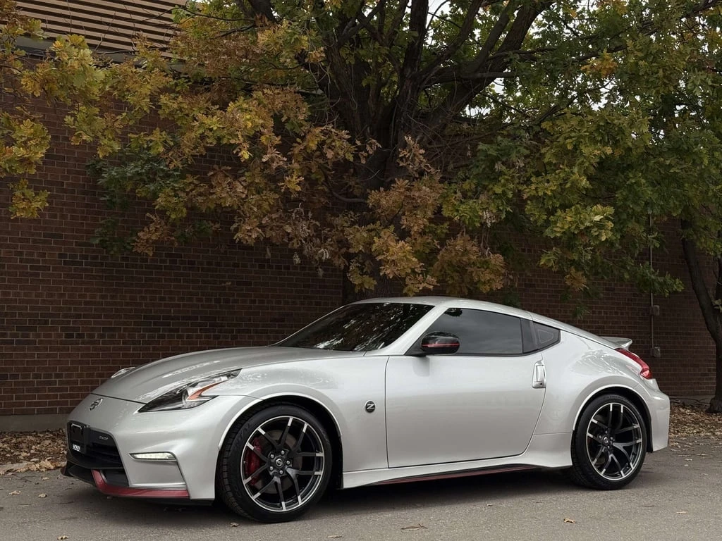 Nissan 370Z CARFAX | Mobile.bg � ����������� 10