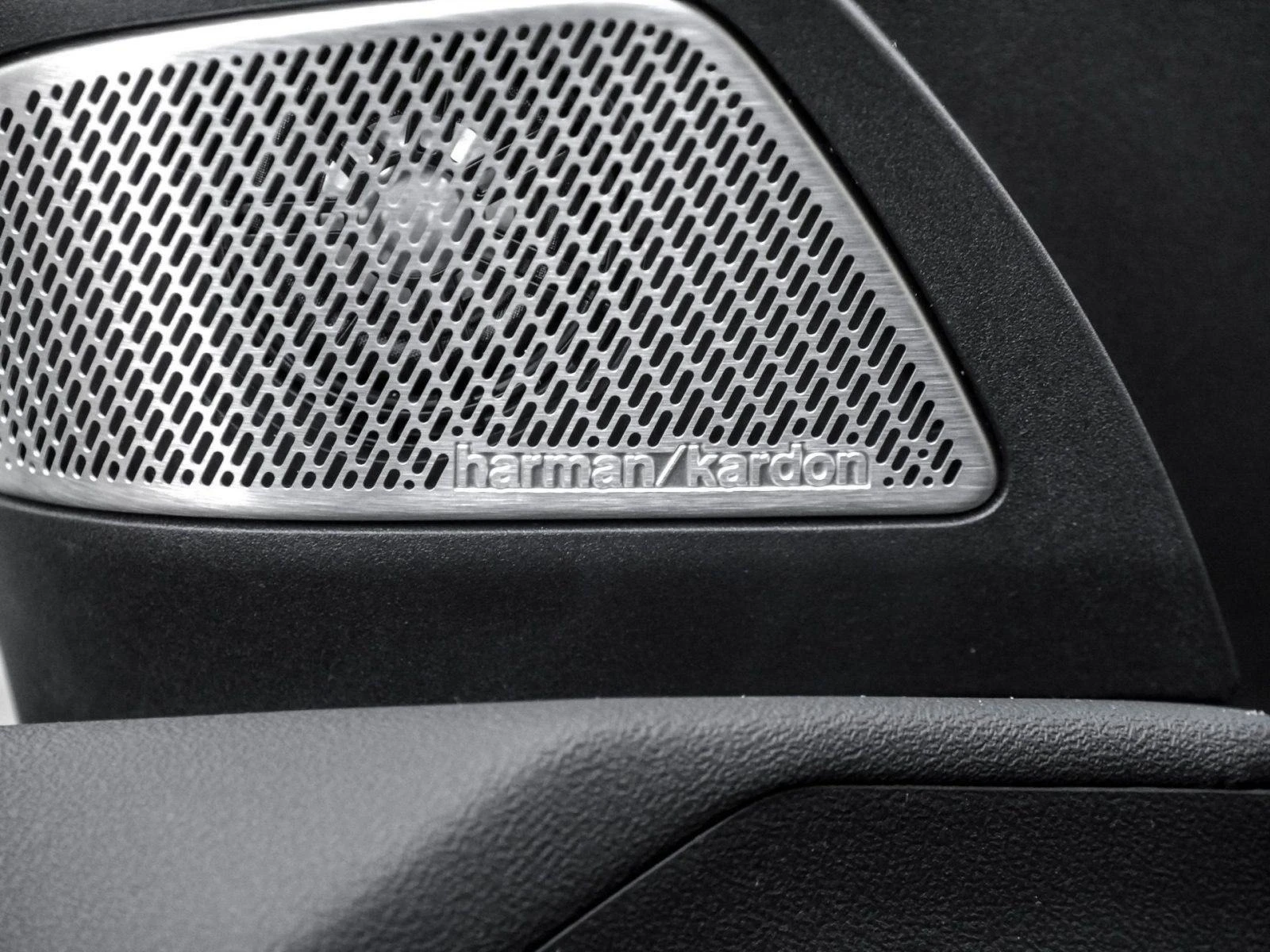 BMW iX3 50 XDRIVE M-SPORT H/K 360 CAMERA HEAD-UP, снимка 10 - Автомобили и джипове - 53844720