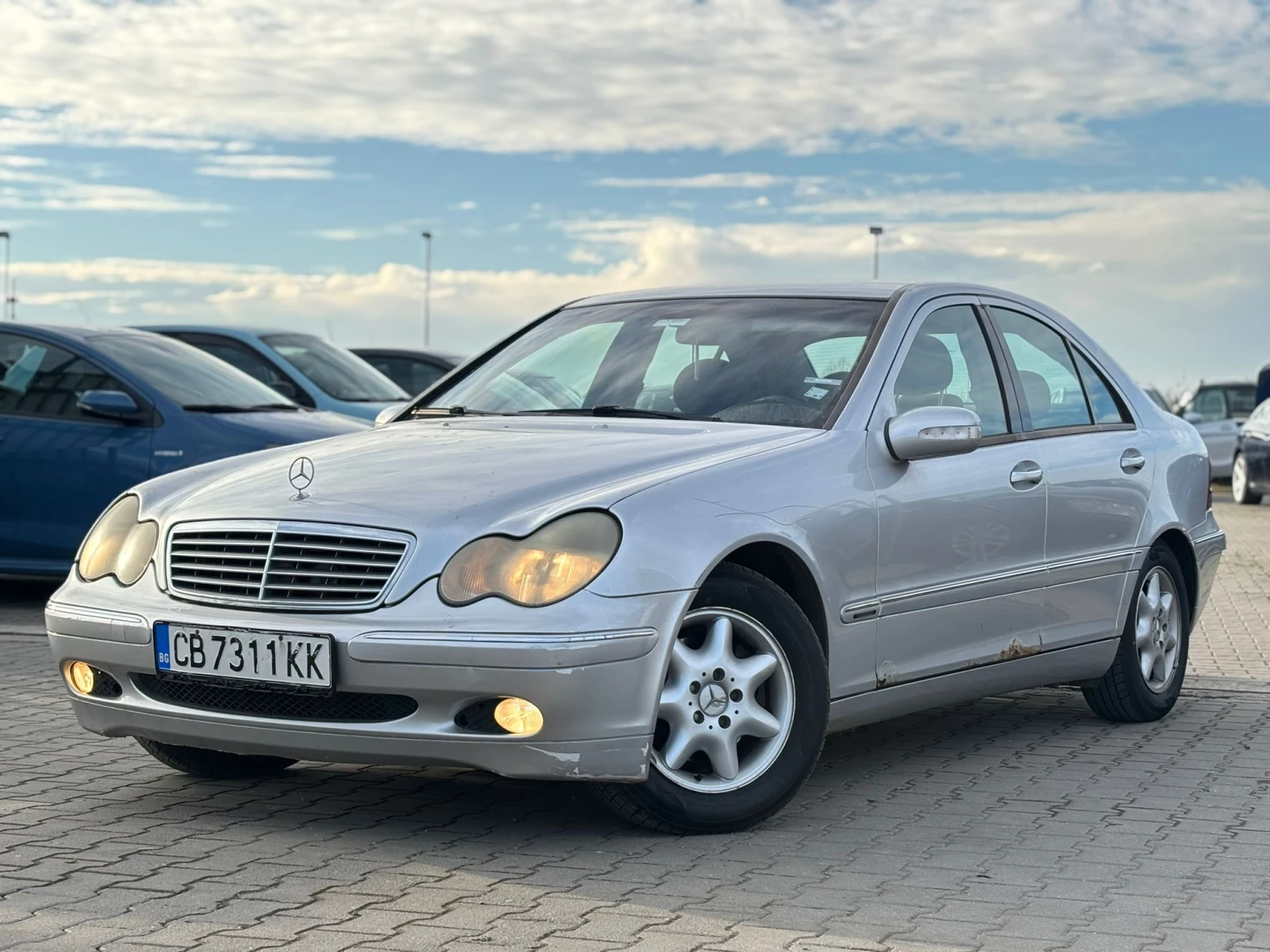 Mercedes-Benz C 220 / РЕГИСТРИРАН И ОБСЛУЖЕН /