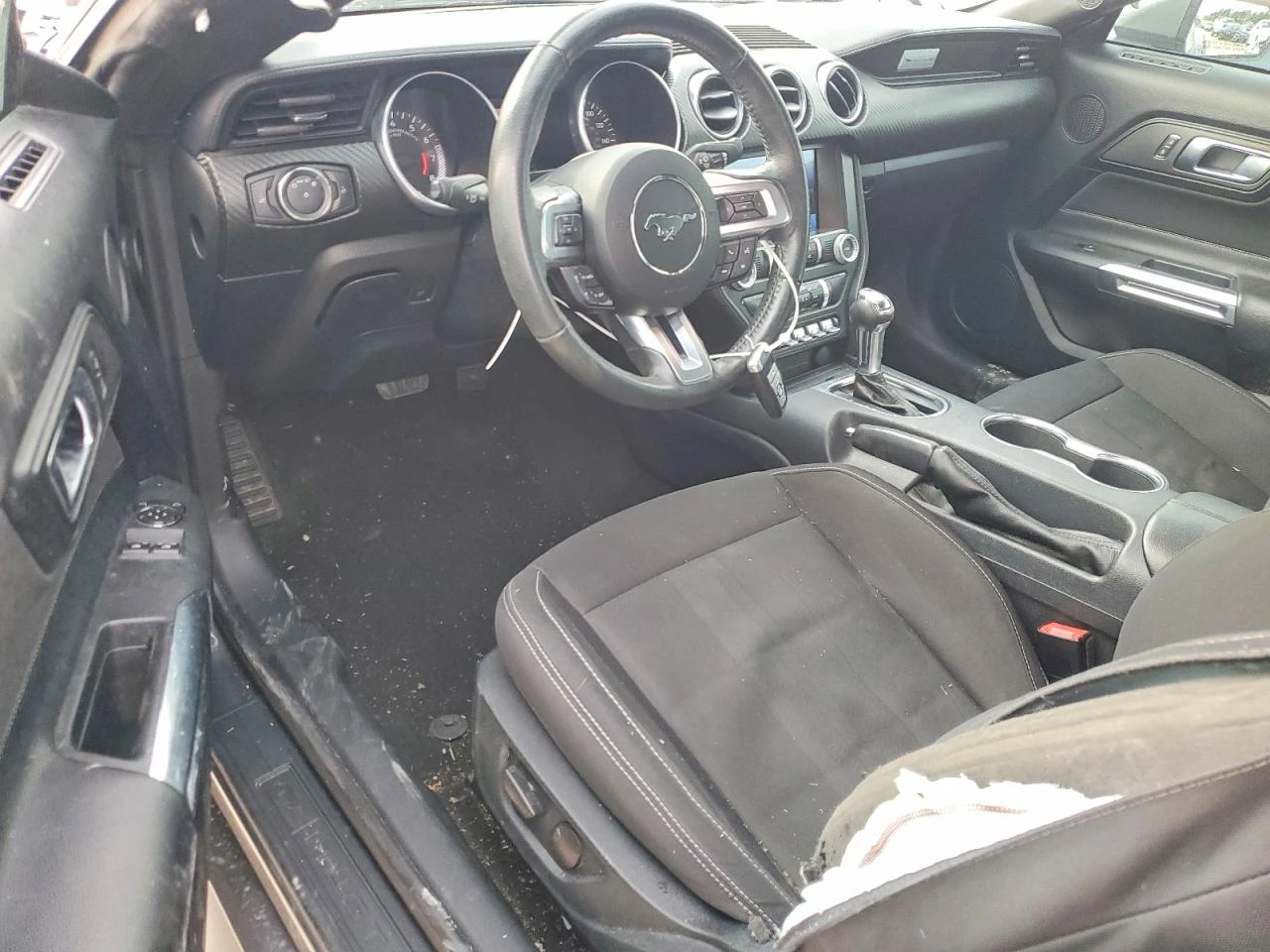 Ford Mustang 2.3l, снимка 8 - Автомобили и джипове - 53907675