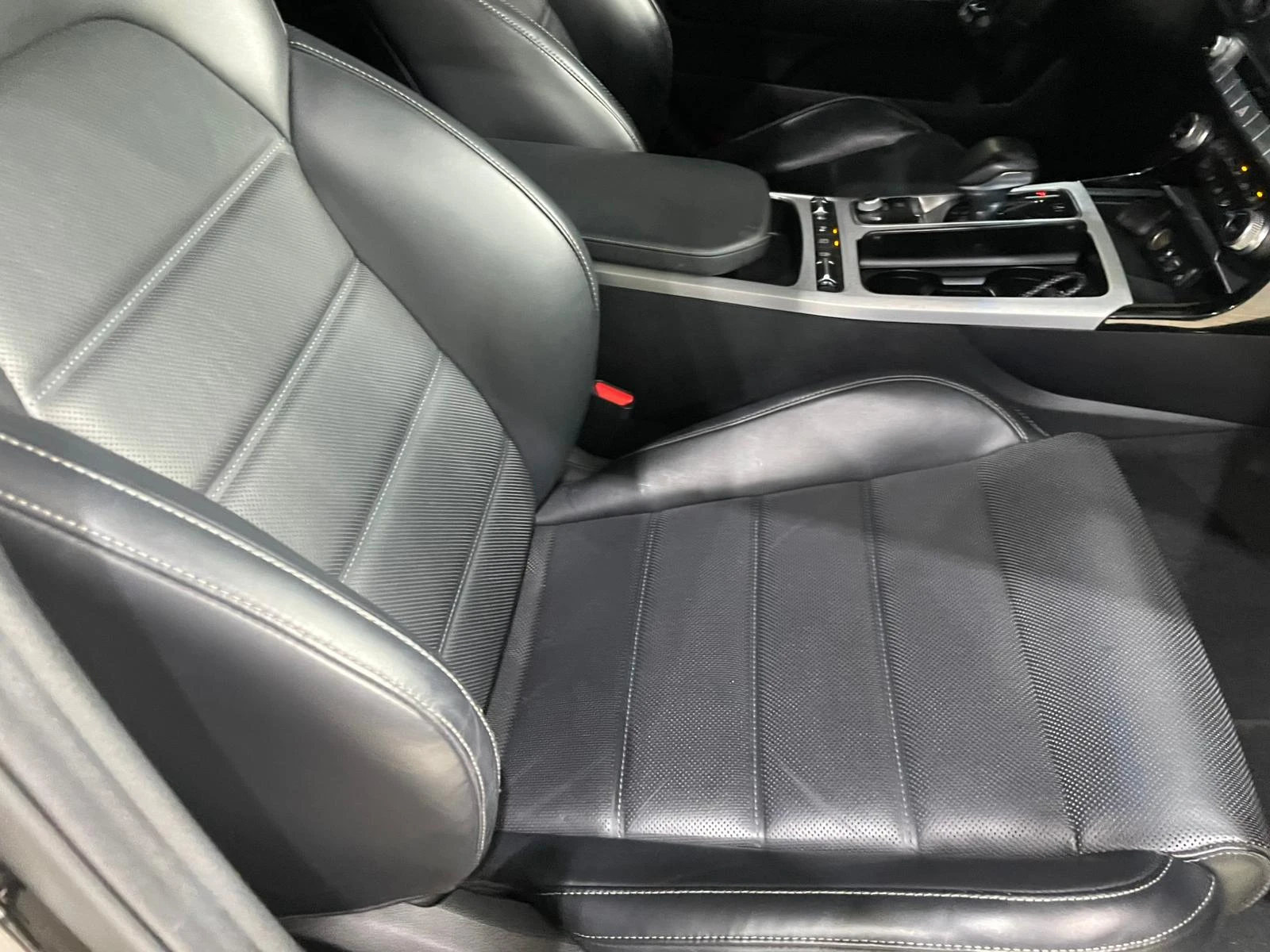 Kia Stinger 3.3 Turbo AWD ! GT !, снимка 11 - Автомобили и джипове - 54163946