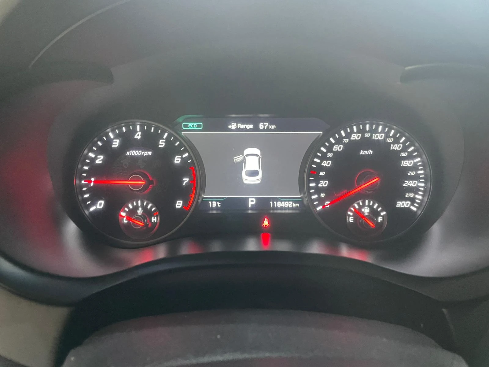 Kia Stinger 3.3 Turbo AWD ! GT !, снимка 14 - Автомобили и джипове - 54163946