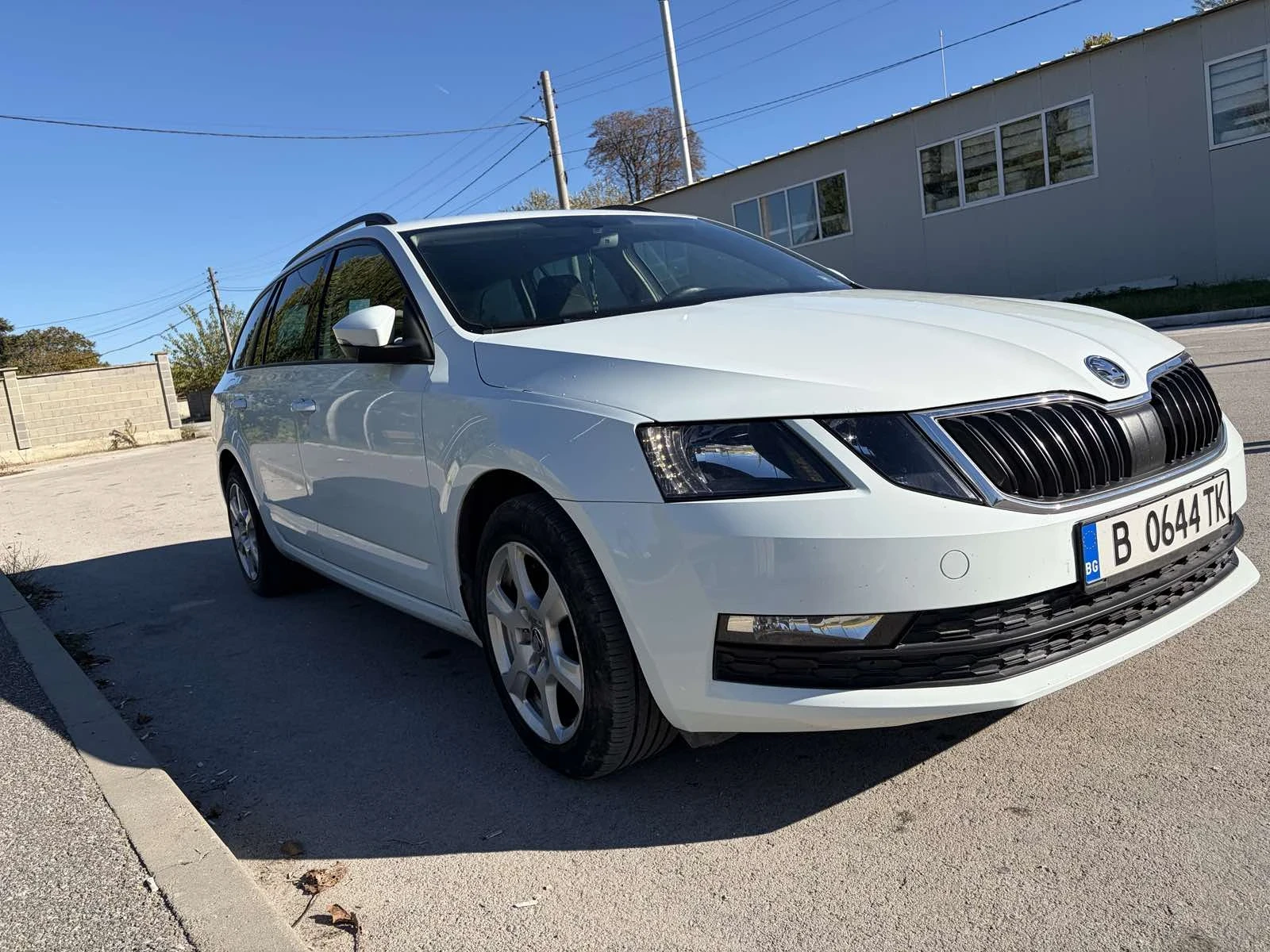 Skoda Octavia, снимка 3 - Автомобили и джипове - 54670280