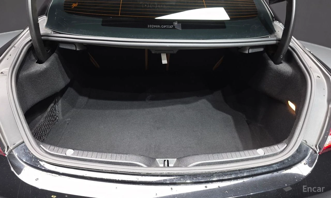 Mercedes-Benz C 220 d 4MATIC Coupe* AMG PACK* ПОДГРЕВ* КАМЕРА* AMBIENT, снимка 15 - Автомобили и джипове - 54881606