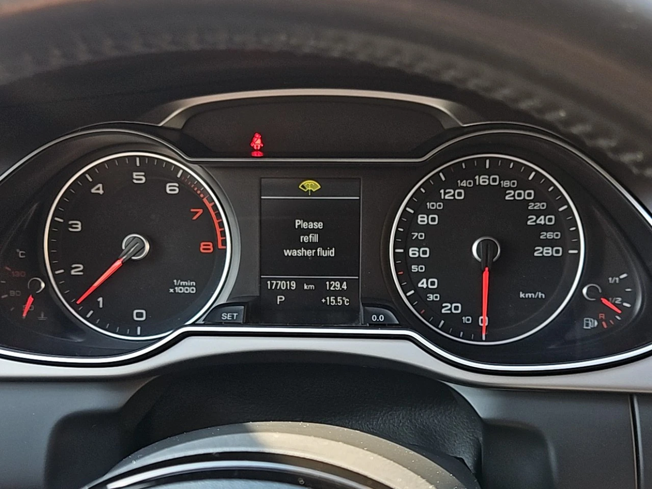Audi A4 Allroad  PROGRESIV * KEYLESS * АвтоКредит * (ЦЕНА ДО БГ), снимка 9 - Автомобили и джипове - 54897135