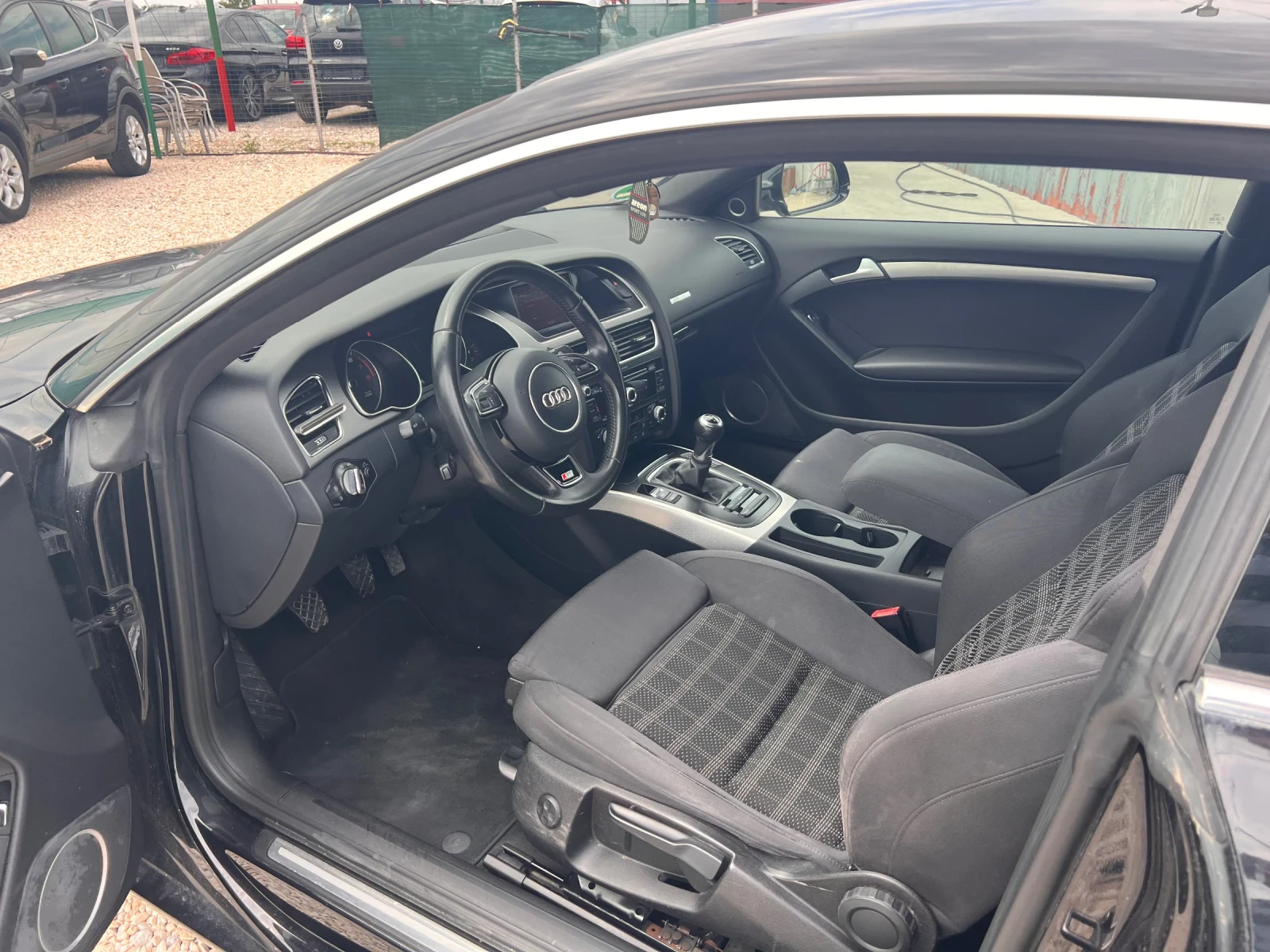 Audi A5 1.8i S-LINE 170кс, снимка 9 - Автомобили и джипове - 55032846