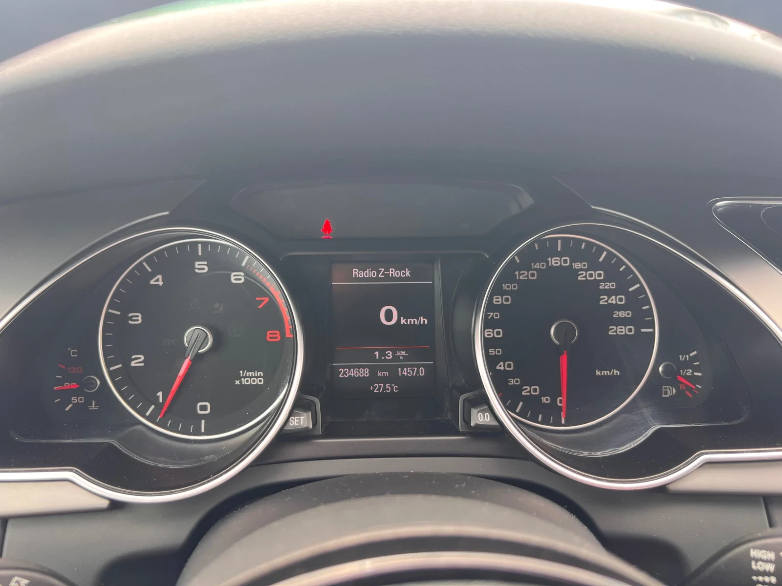 Audi A5 1.8i S-LINE 170кс, снимка 13 - Автомобили и джипове - 55032846