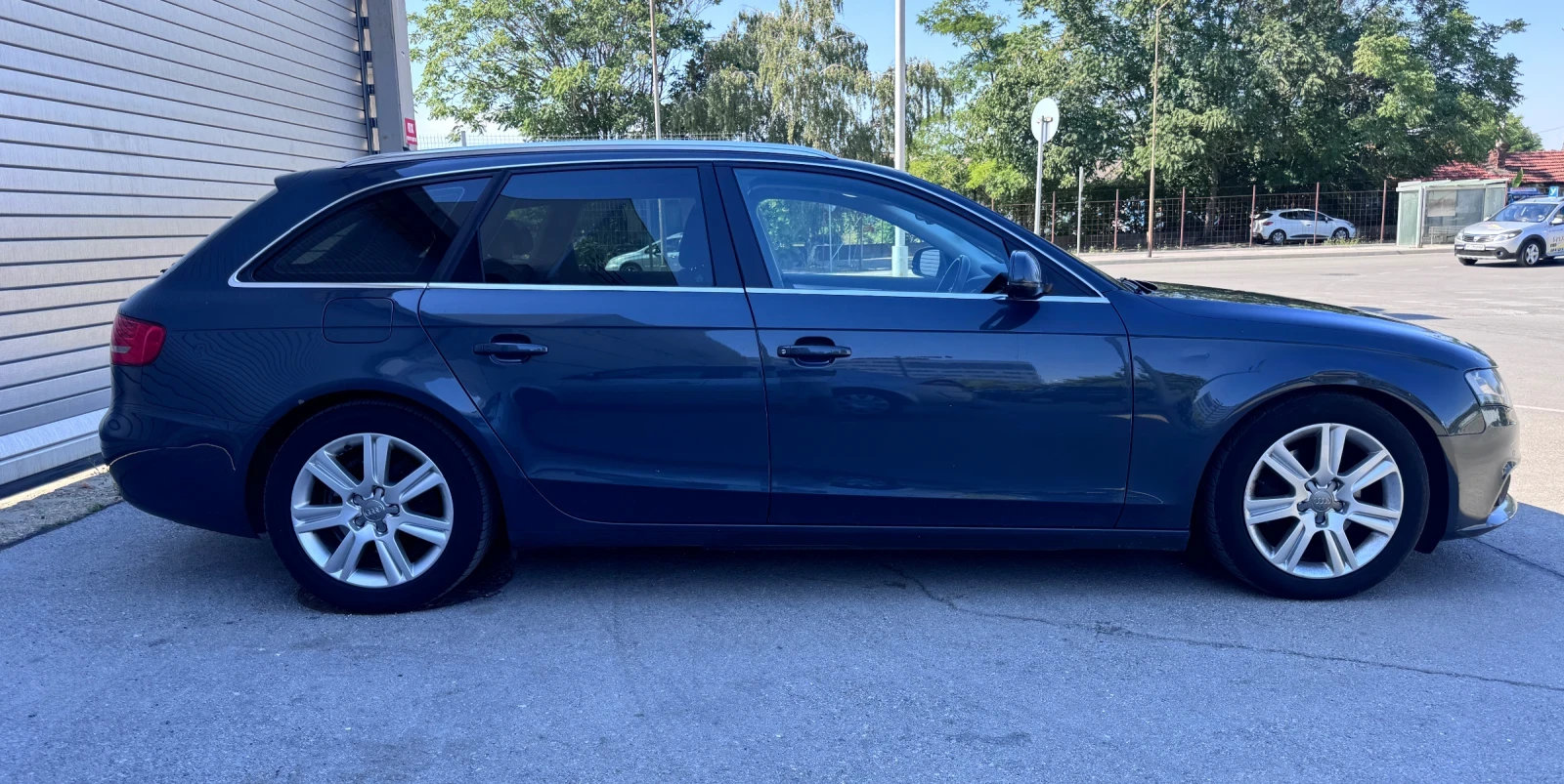 Audi A4, снимка 4 - Автомобили и джипове - 55135564