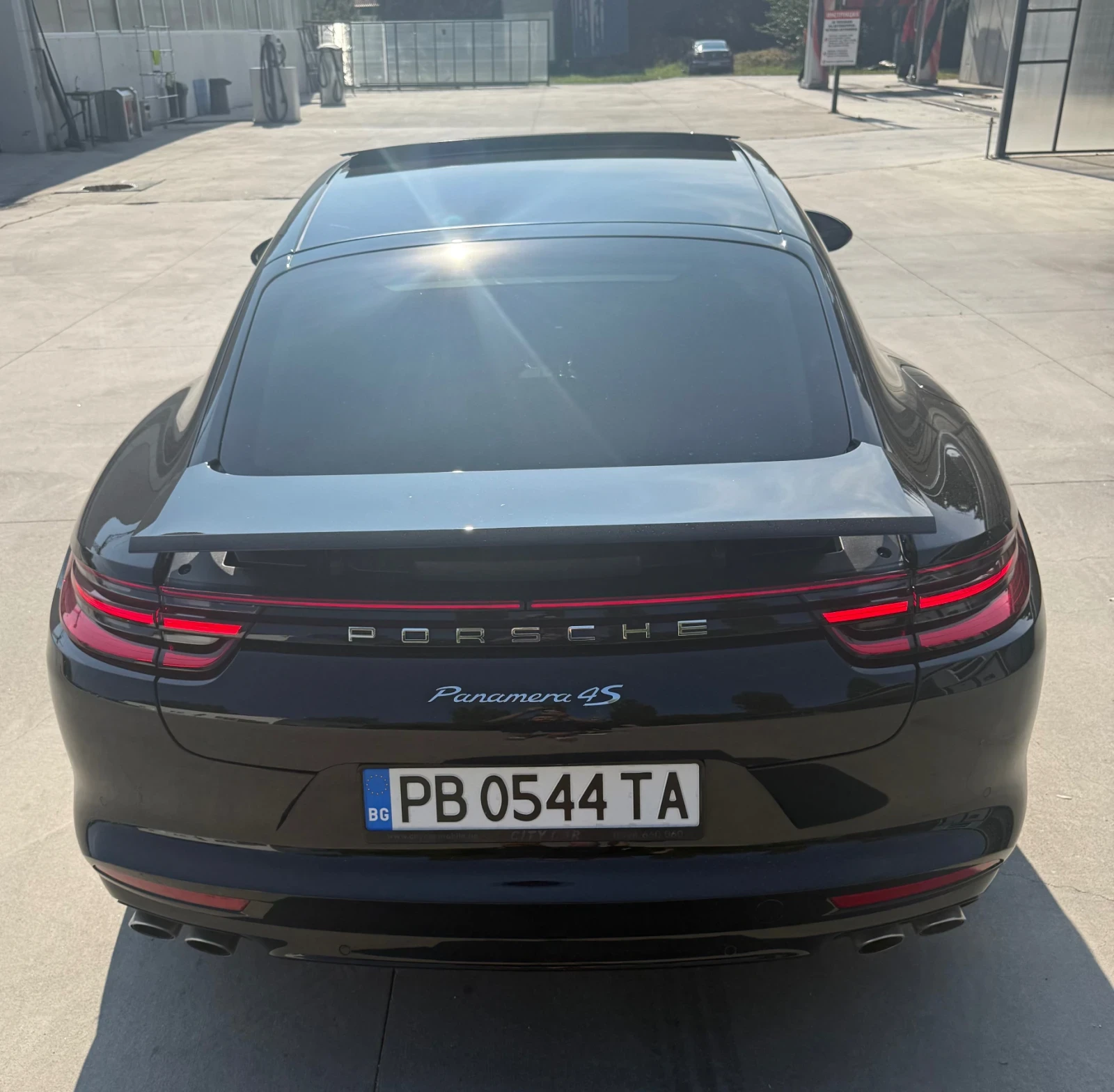 Porsche Panamera 4S, снимка 14 - Автомобили и джипове - 55413164