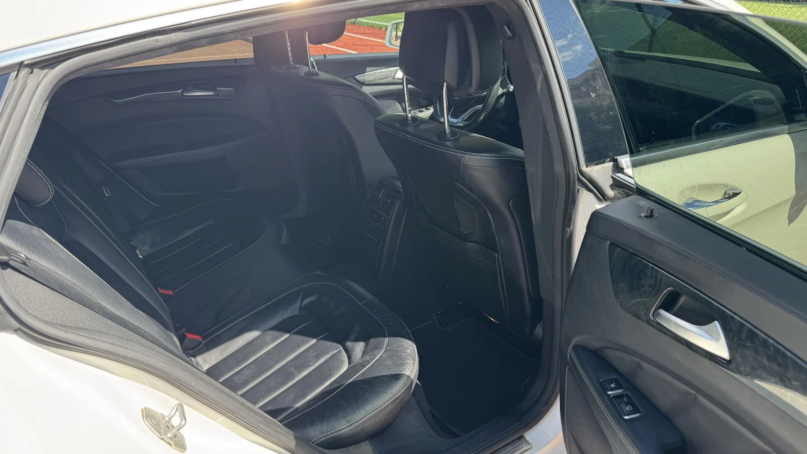 Mercedes-Benz CLS 350, снимка 11 - Автомобили и джипове - 55417871