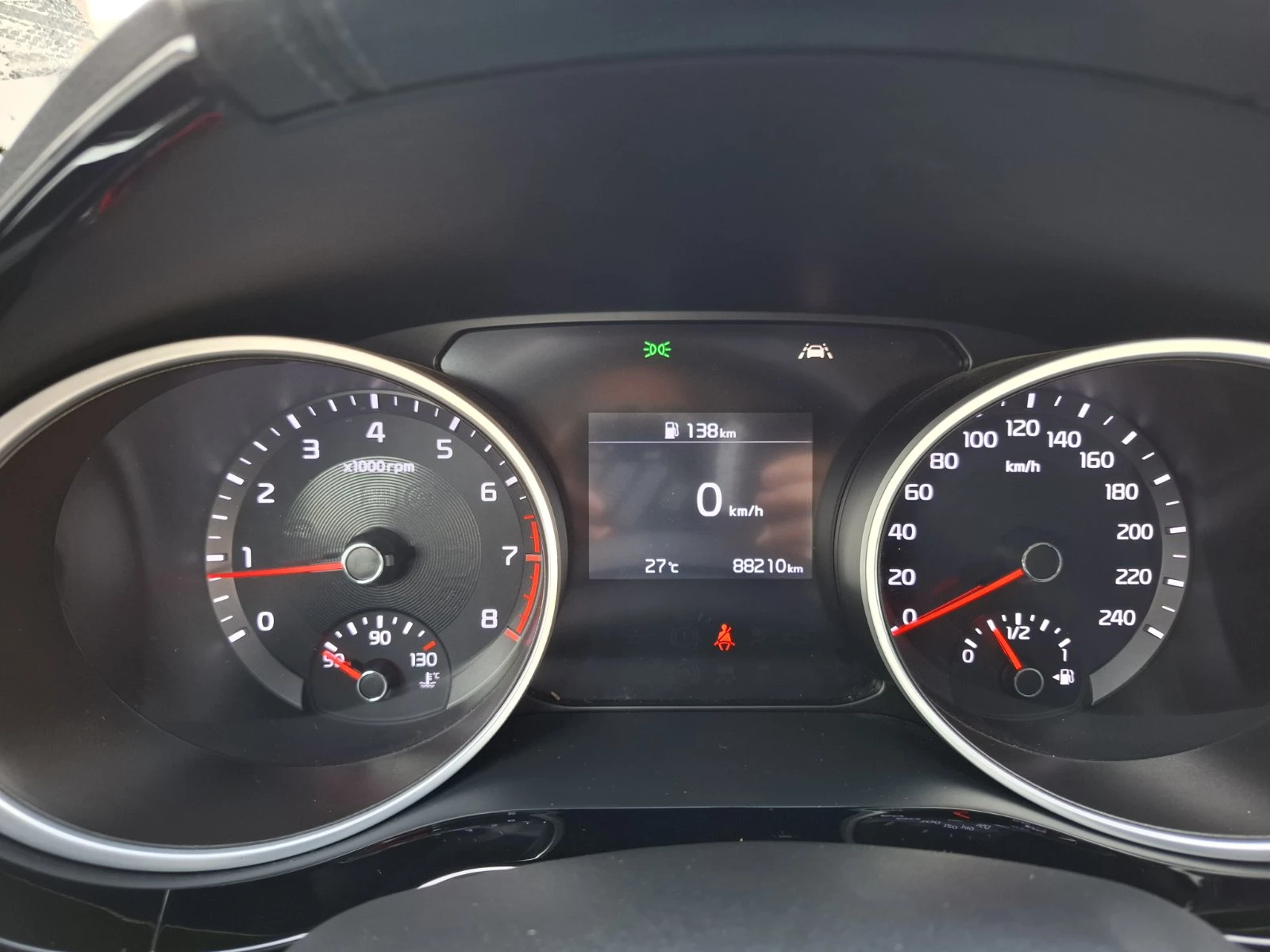 Kia Ceed 1.4 T-gdi , снимка 10 - Автомобили и джипове - 55901597