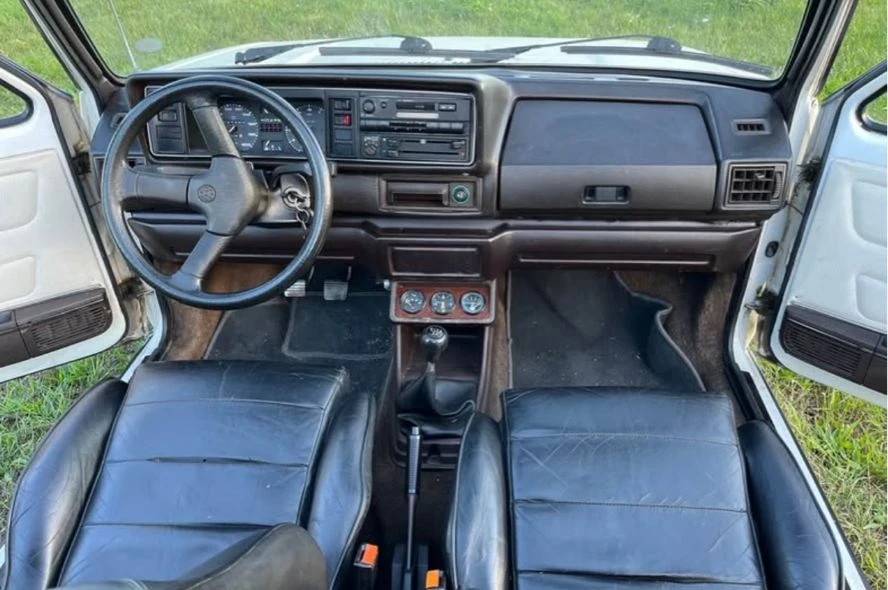VW Golf МК1, снимка 2 - Автомобили и джипове - 55940596