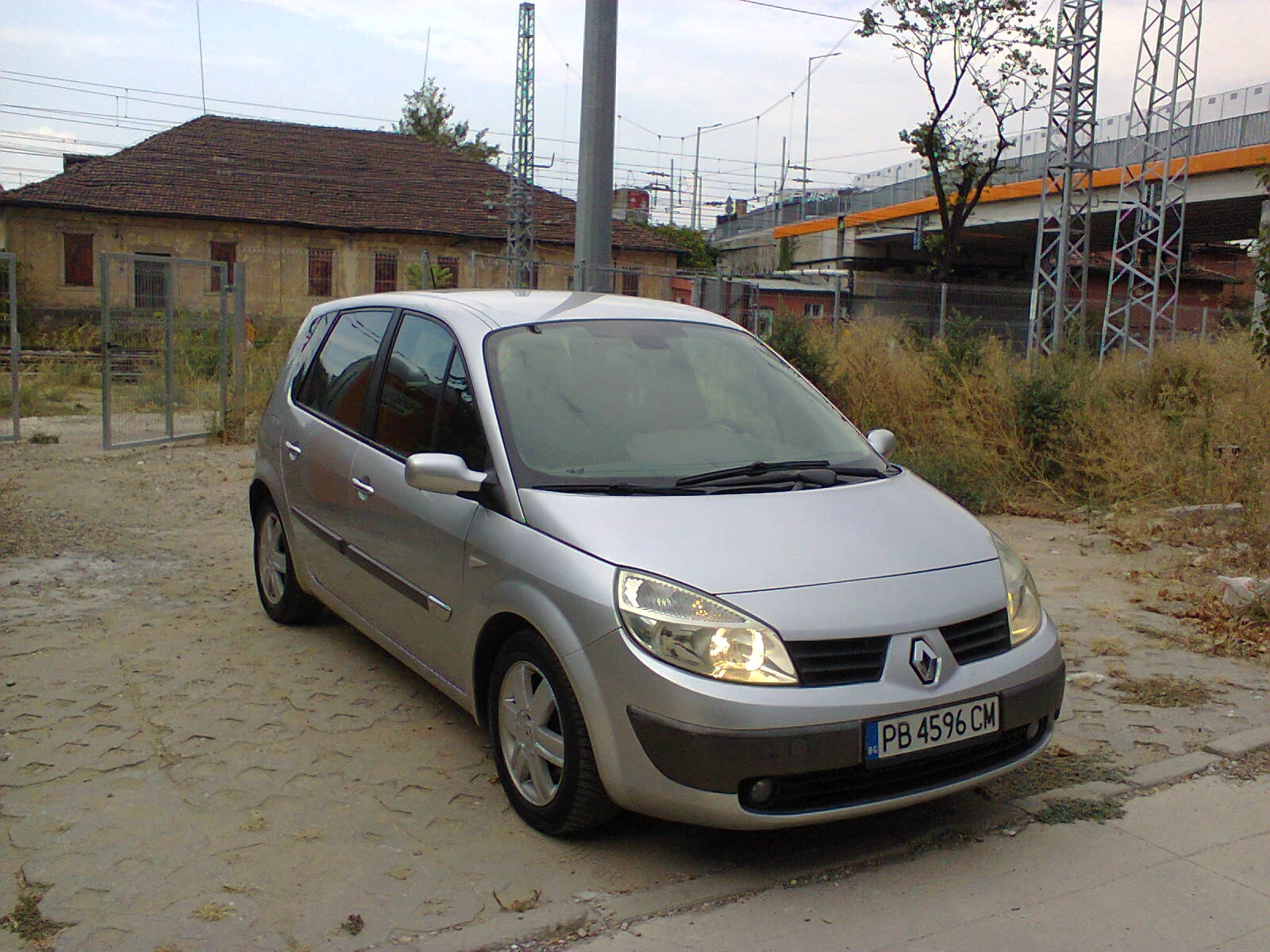 Renault Scenic 1.5 Тdci-86 коня* * КЛИМА* * 