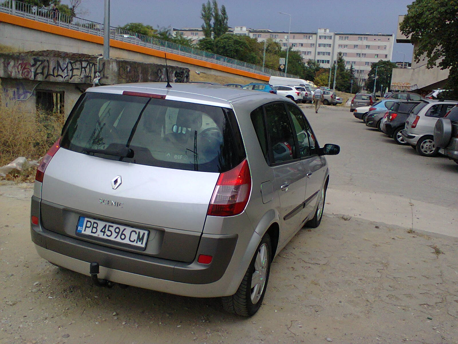 Renault Scenic 1.5 Тdci-86 коня* * КЛИМА* * , снимка 9 - Автомобили и джипове - 56046980