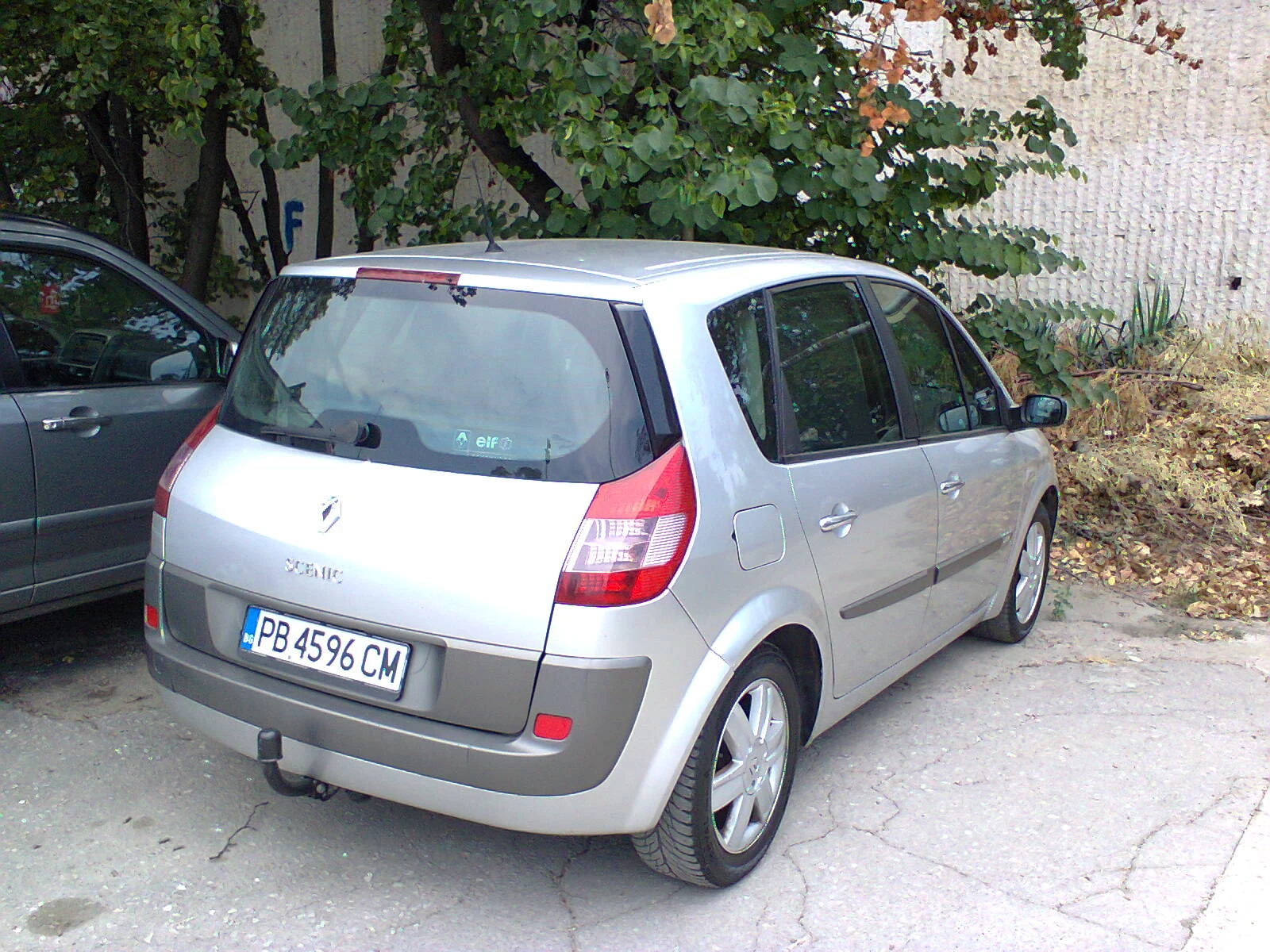 Renault Scenic 1.5 Тdci-86 коня* * КЛИМА* * , снимка 4 - Автомобили и джипове - 56046980