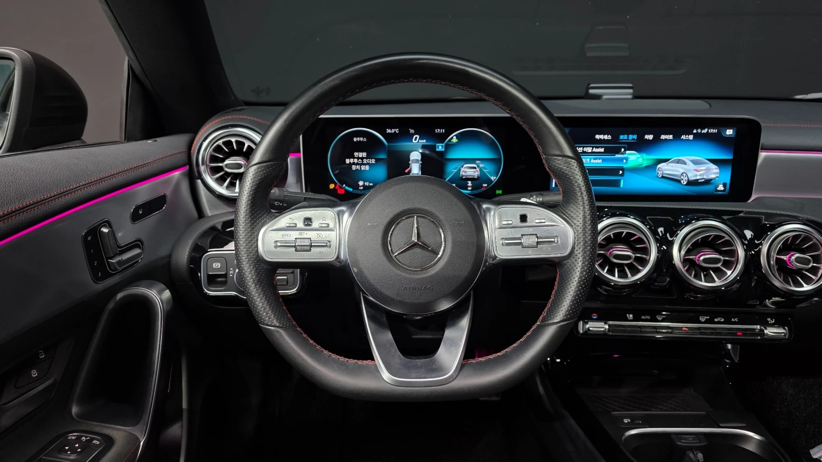 Mercedes-Benz CLA CL250 4MATIC , снимка 14 - Автомобили и джипове - 56213537