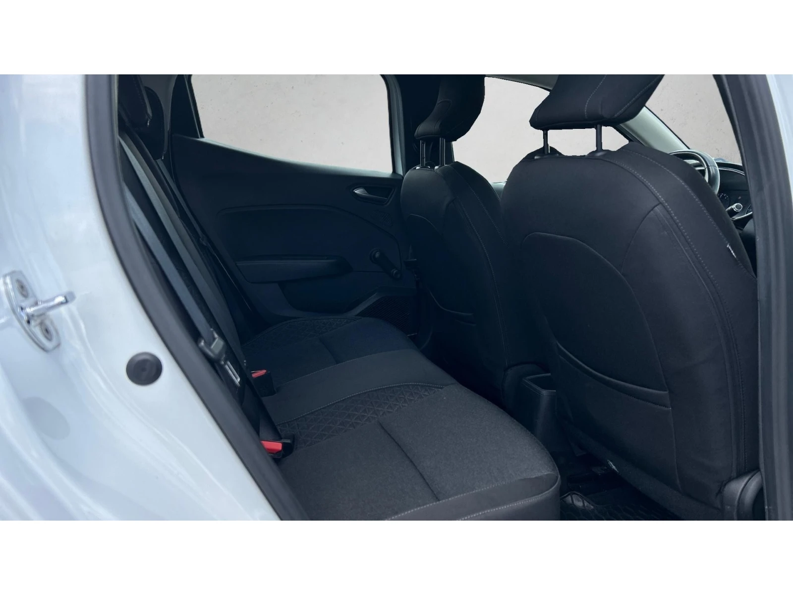 Renault Clio 1.0 TCe 100 A/T, Месечна вноска от 199  , снимка 10 - Автомобили и джипове - 56224801