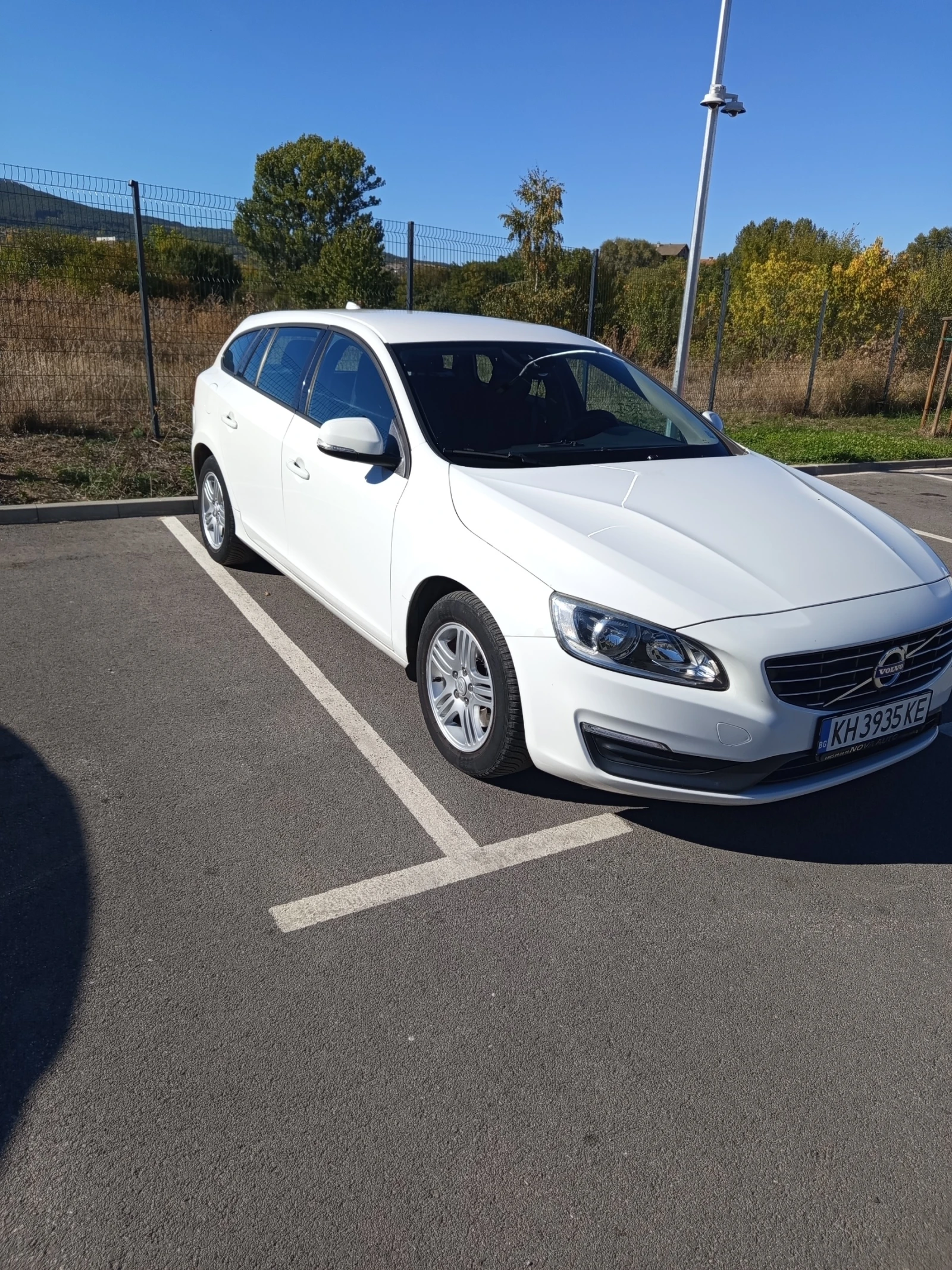 Volvo V60 D-2, снимка 12 - Автомобили и джипове - 56414437