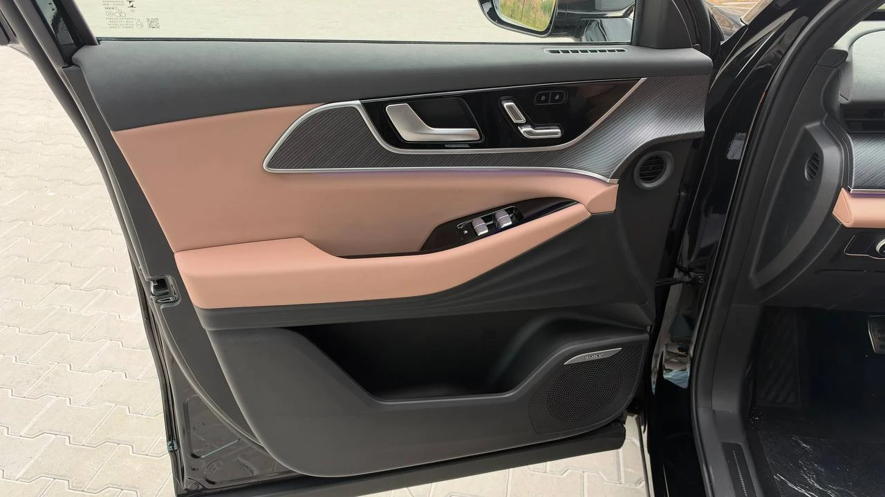 EBRO s900 = Luxury = PHEV 1.5 TGDI 4x4 7-������ | Mobile.bg � ����������� 6