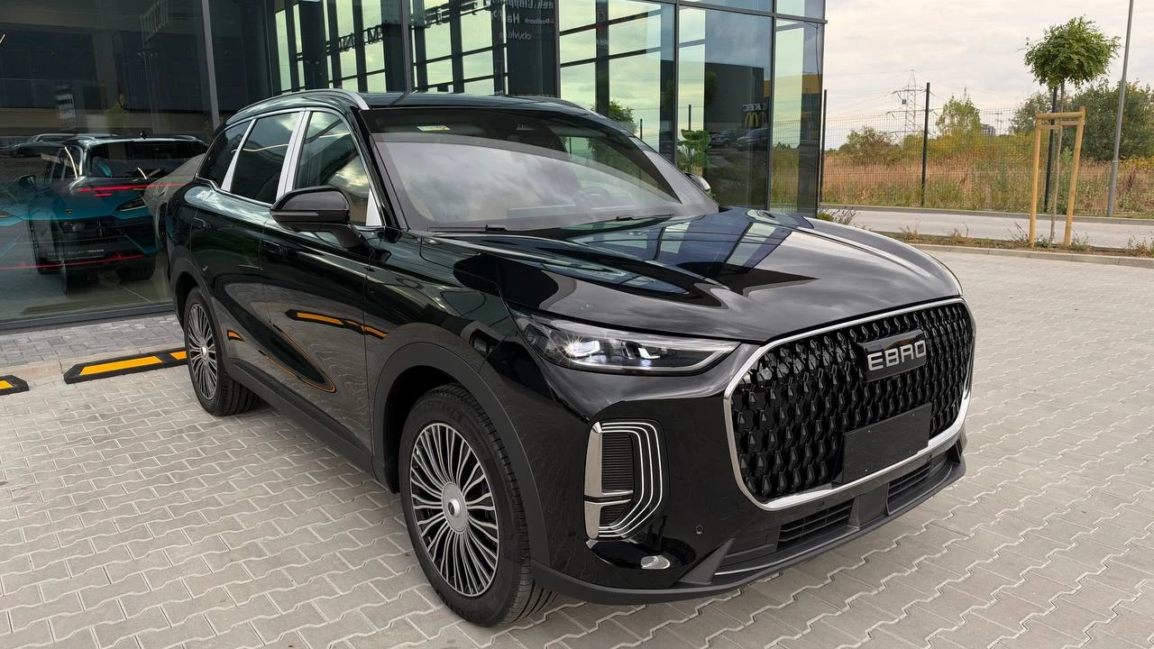 EBRO s900 = Luxury = PHEV 1.5 TGDI 4x4 7-������ | Mobile.bg � ����������� 3