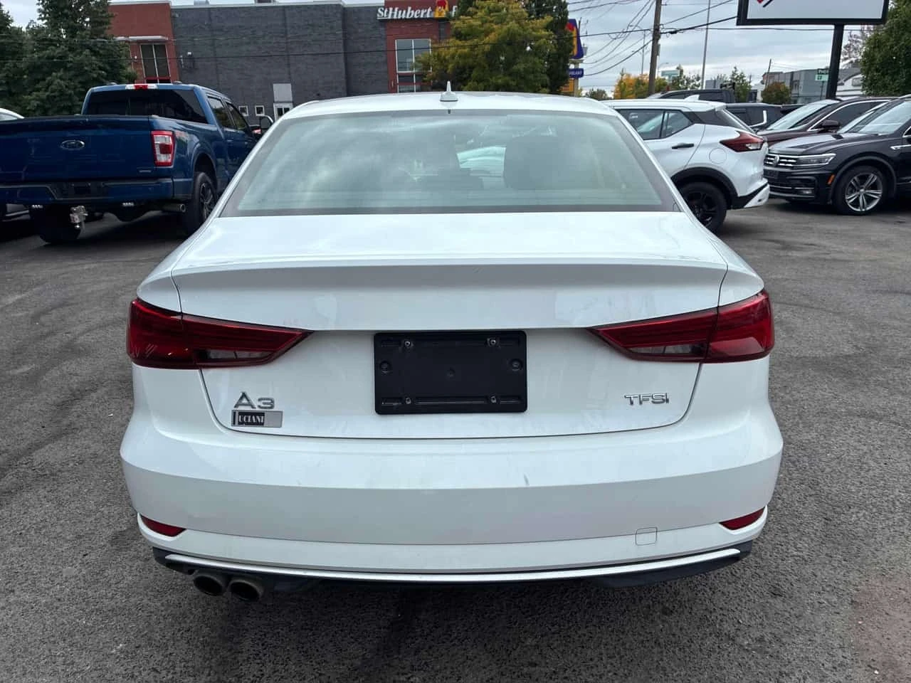 Audi A3 * Komfort * CARFAX * ��� ������������ ������ | Mobile.bg � ����������� 4