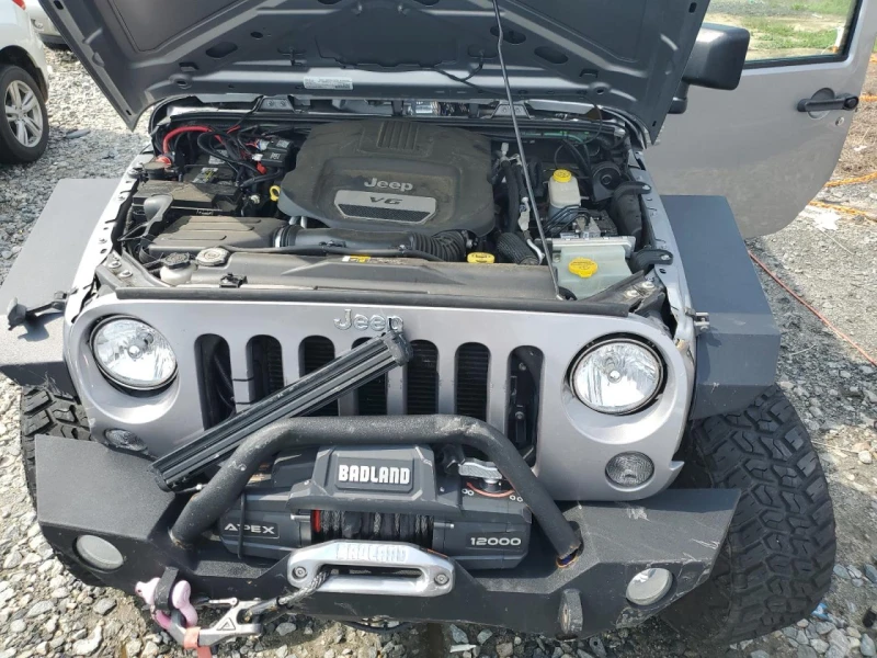 Jeep Wrangler UNLIMITED SPORT, снимка 12 - Автомобили и джипове - 47612357