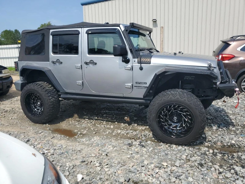 Jeep Wrangler UNLIMITED SPORT, снимка 4 - Автомобили и джипове - 47612357