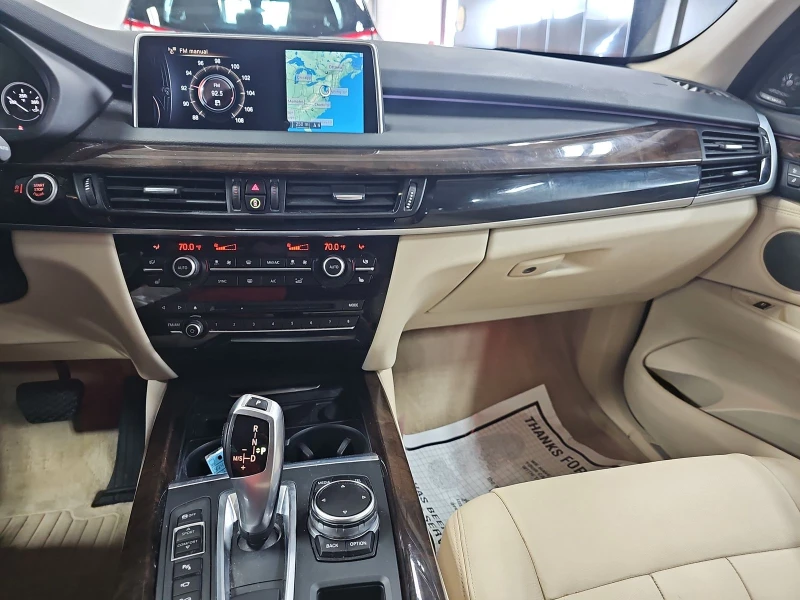 BMW X5 XDRIVE35I* LUXURY LINE* PANO* HARMAN* KEYLESS, снимка 8 - Автомобили и джипове - 48072147