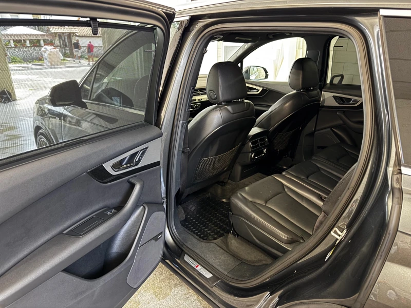 Audi Q7 Technik , снимка 7 - Автомобили и джипове - 52031220