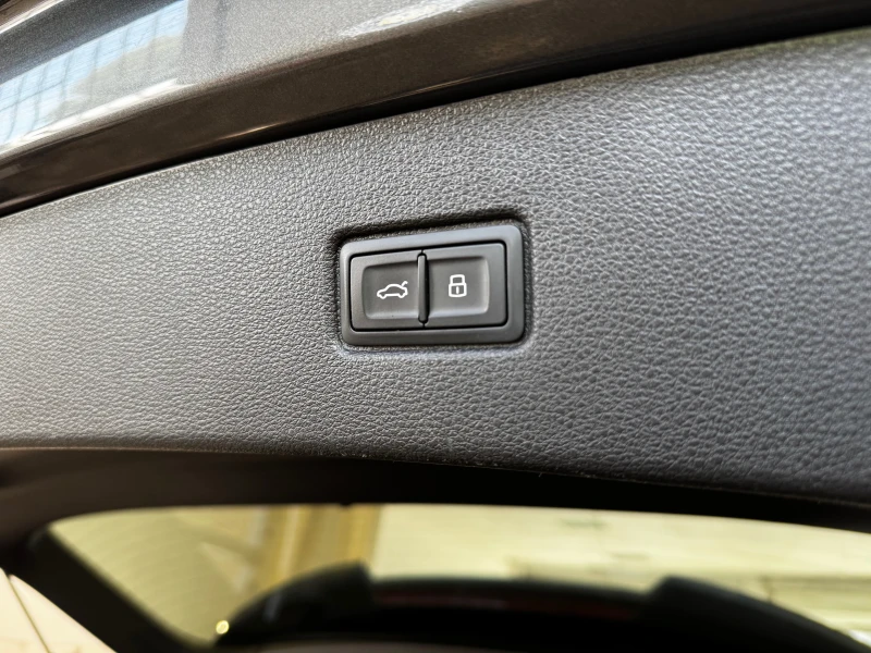 Audi Q7 Technik , снимка 17 - Автомобили и джипове - 52031220