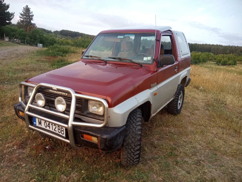Daihatsu Feroza 1.6 газ/бензин, снимка 4 - Автомобили и джипове - 52823310
