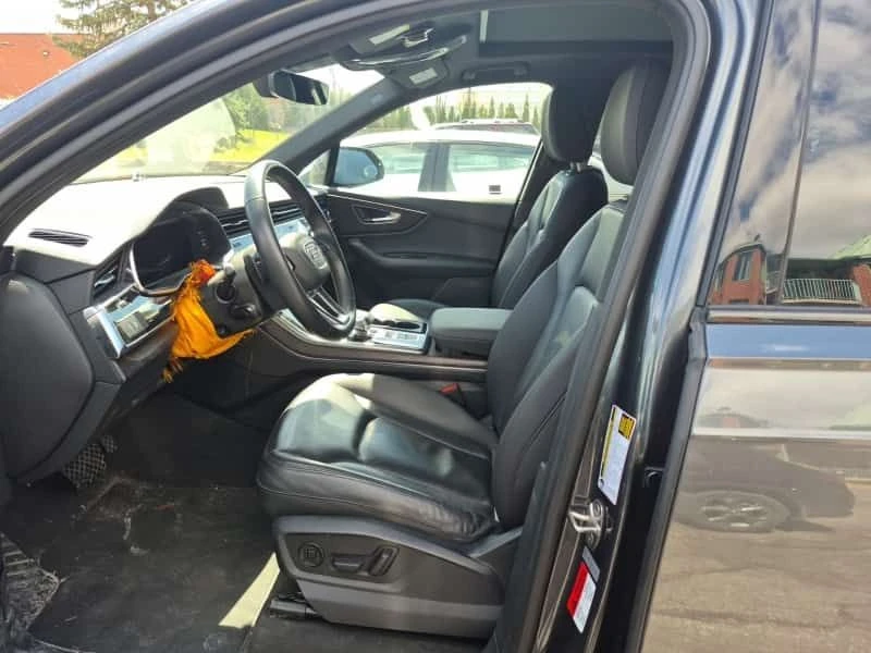 Audi Q7  KOMFORT / 2 КЛЮЧА / 2 ЧИФТА ГУМИ , снимка 7 - Автомобили и джипове - 54388861