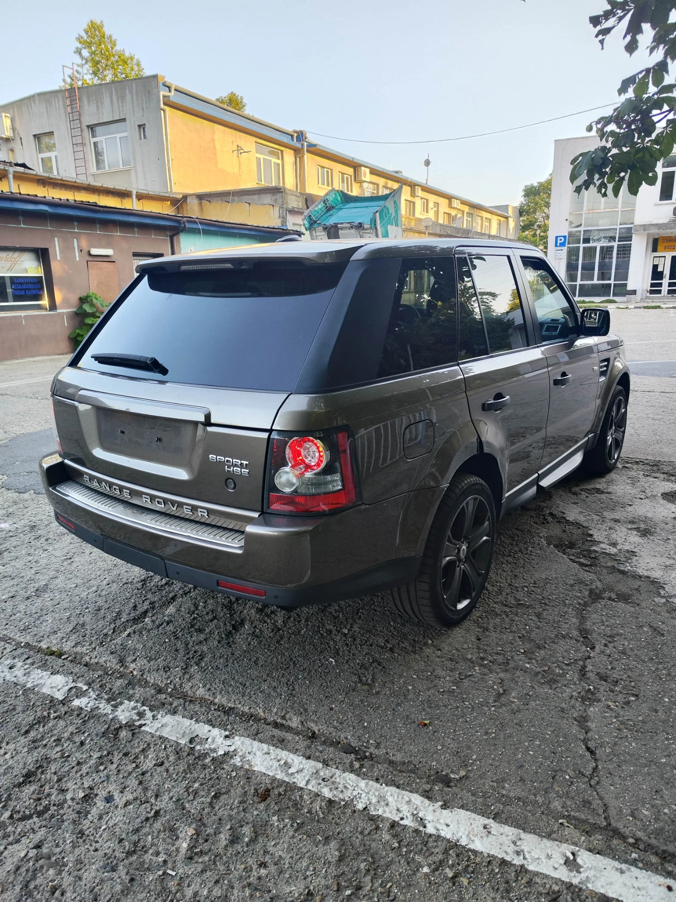 Land Rover Range Rover Sport 3.0D. V6 - изображение 3