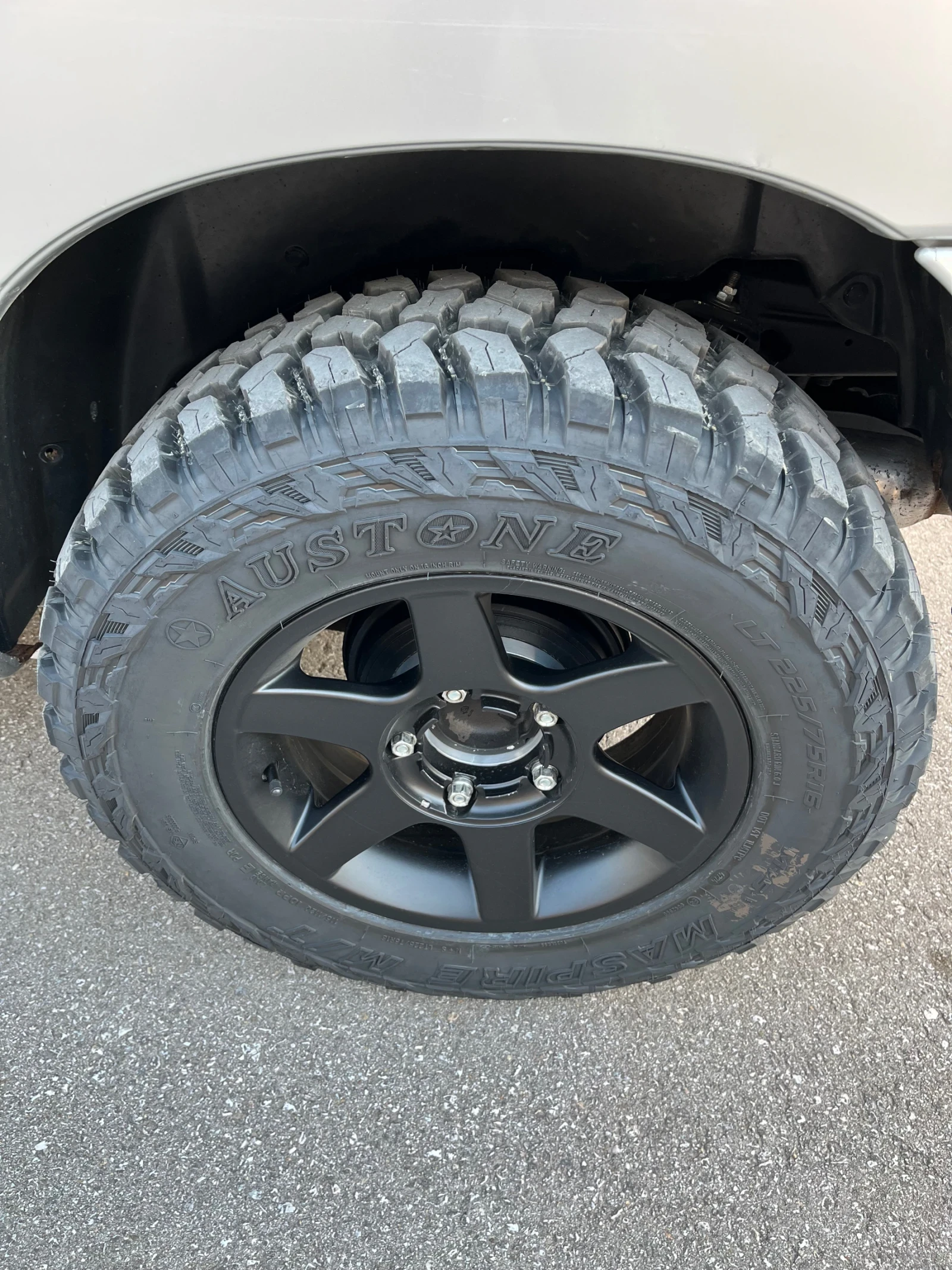 Suzuki Grand vitara 1.6i - изображение 8