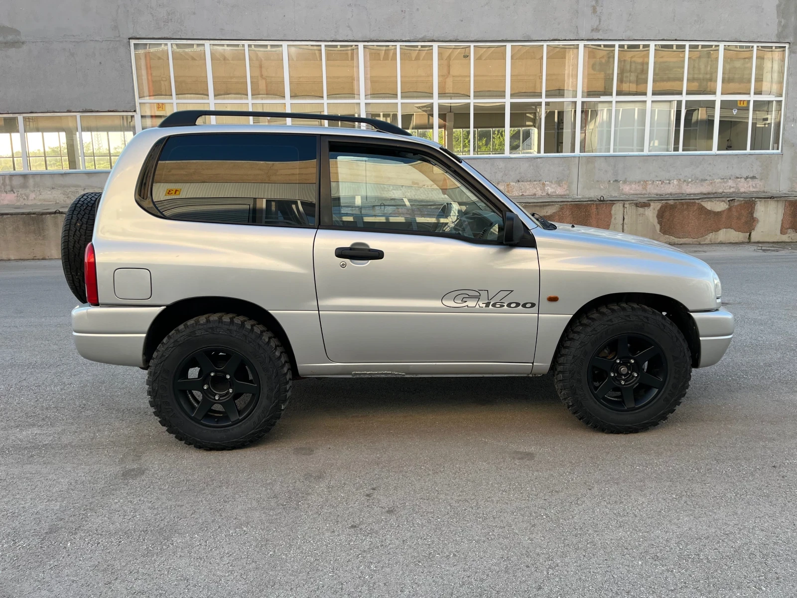 Suzuki Grand vitara 1.6i - изображение 5