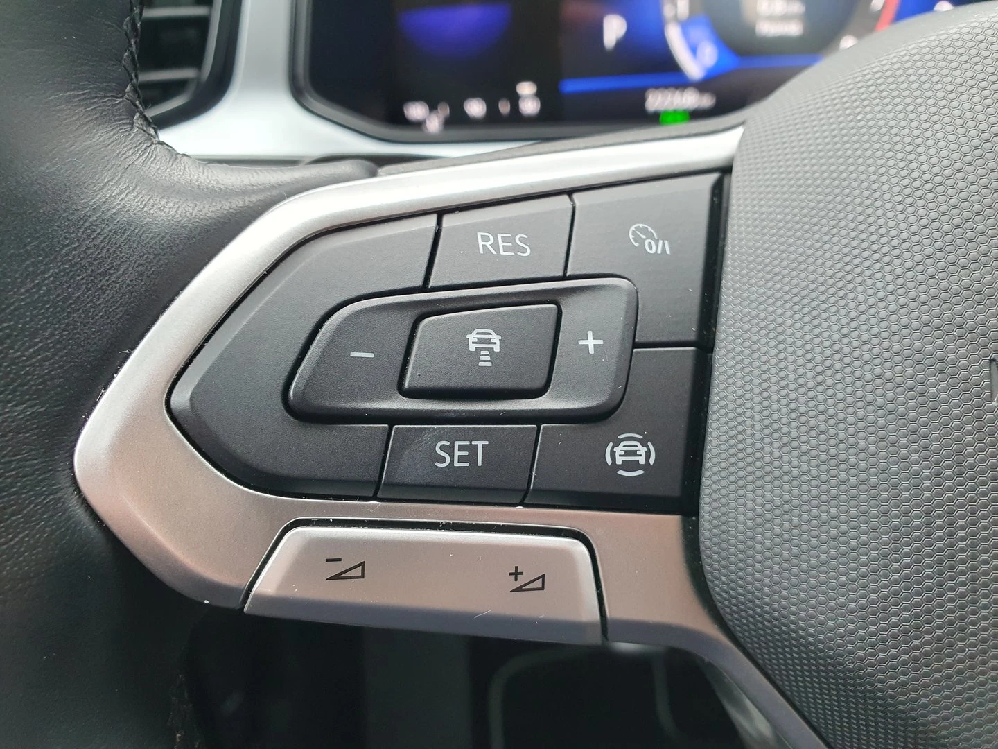 VW T-Roc VW T- Roc Life 1.5 TSI OPF DSG | Mobile.bg — изображение 10