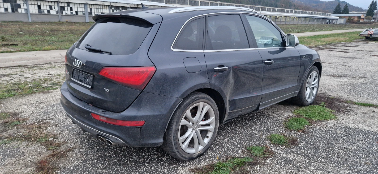 Audi SQ5 3.0TDI 313 - изображение 8