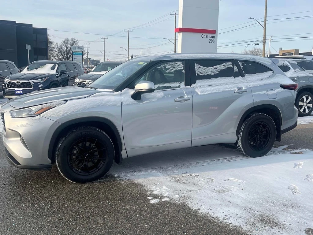 Toyota Highlander * AWD * CARFAX * БЕЗ ПЪРВОНАЧАЛНА ВНОСКА - изображение 2