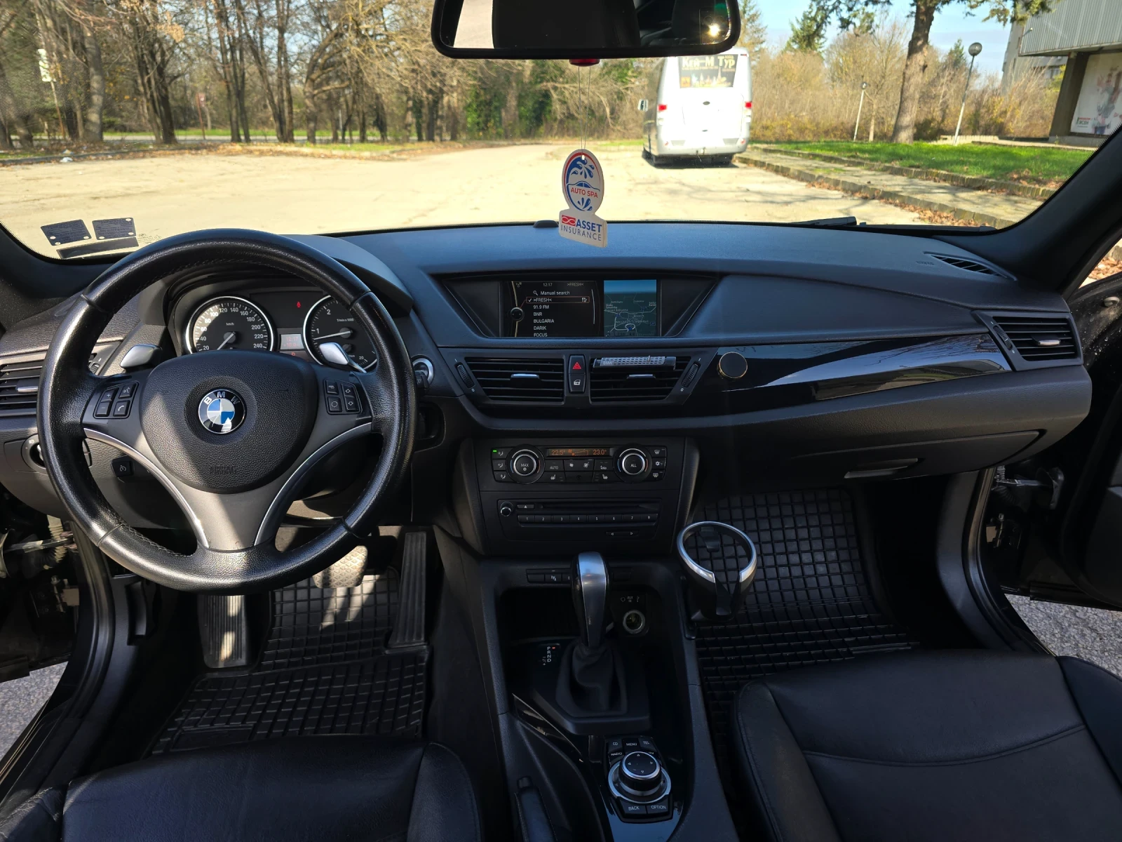 BMW X1 23 XDrive 204 �.�  | Mobile.bg � ����������� 17