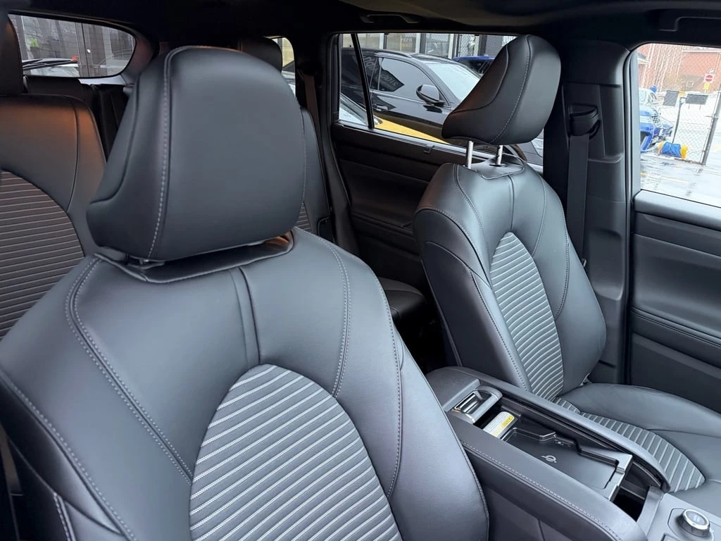 Toyota Highlander XSE AWD| V6| 7 PASS| ONLY 16K KM|  | Mobile.bg � ����������� 15