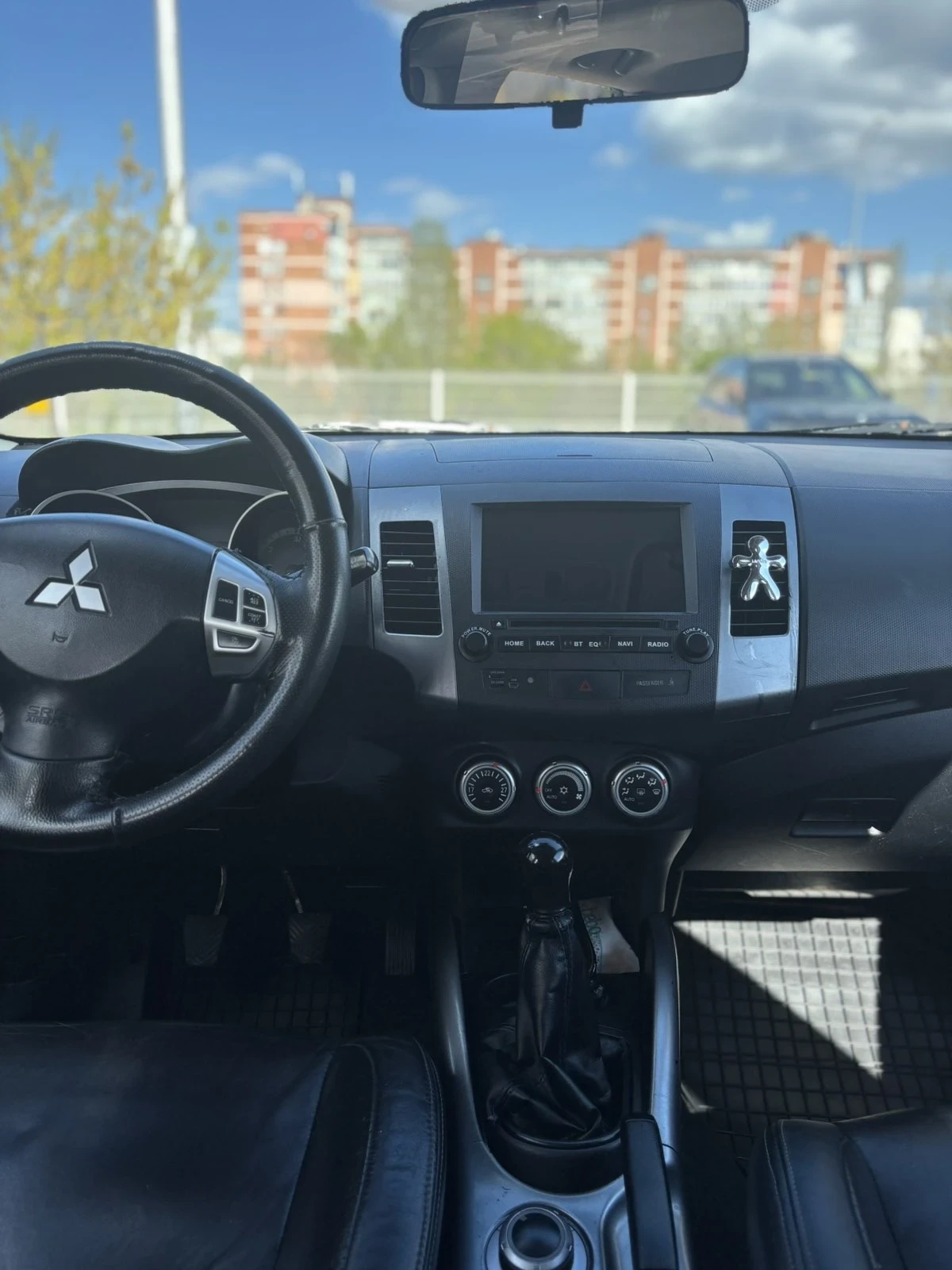 Mitsubishi Outlander, снимка 9 - Автомобили и джипове - 54294783