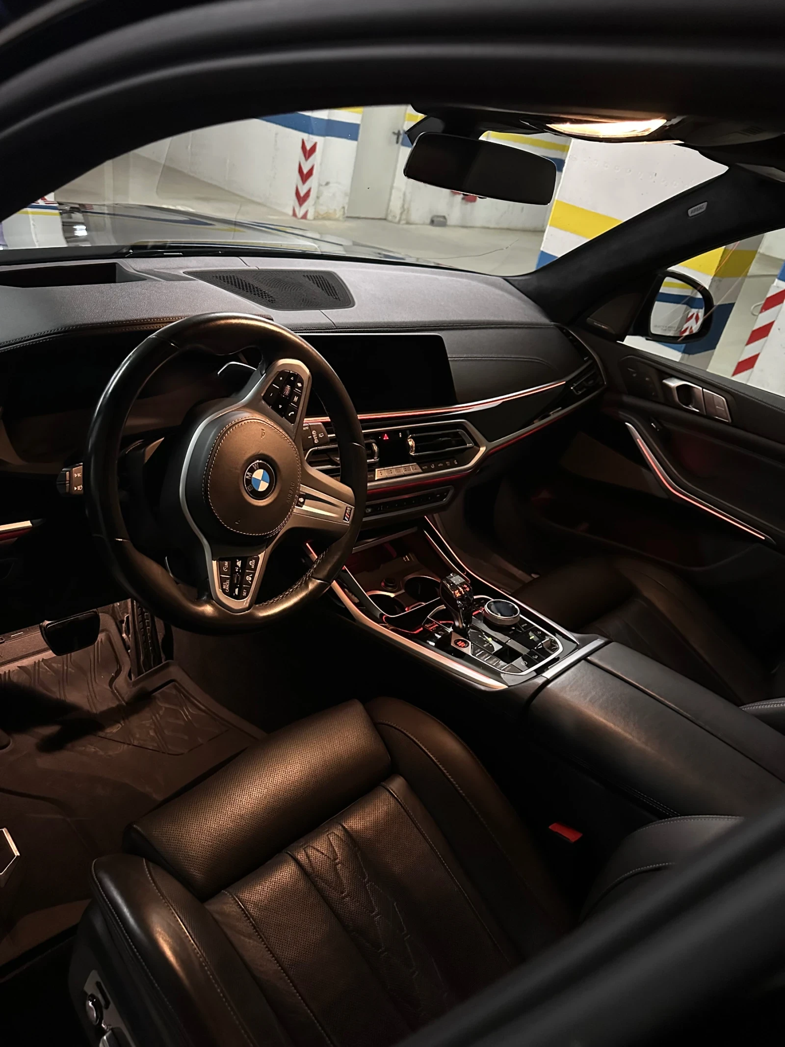 BMW X7 4.0i M Shadow Line/ Distronic/Full Max + 22 ������ | Mobile.bg � ����������� 10