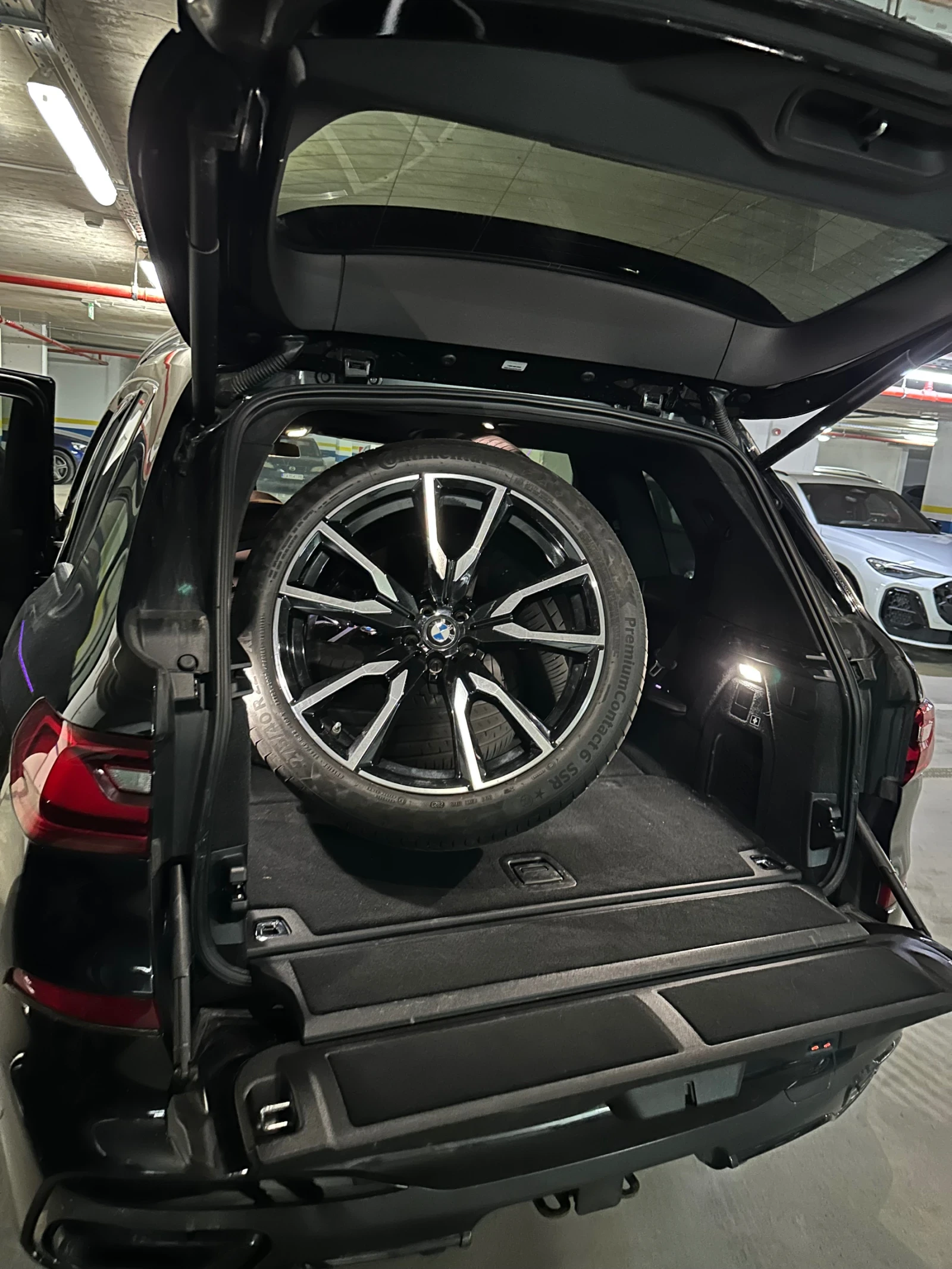 BMW X7 4.0i M Shadow Line/ Distronic/Full Max + 22 ������ | Mobile.bg � ����������� 12