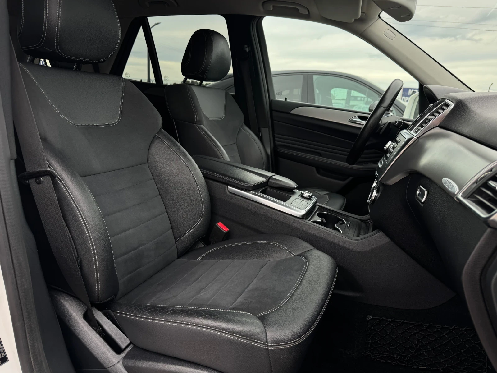 Mercedes-Benz ML 250 EDITION16, снимка 13 - Автомобили и джипове - 54541108