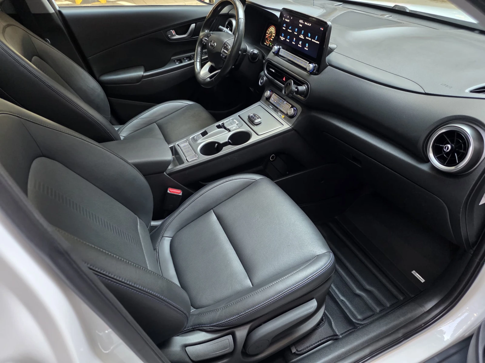 Hyundai Kona N-Line-Ultimate-HeadUp-HarmanKarbon-Обдухване-, снимка 15 - Автомобили и джипове - 55472736