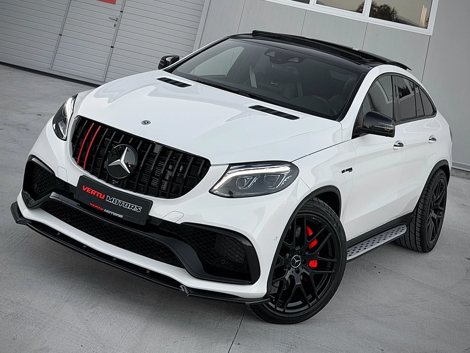 Mercedes-Benz GLE 63 S AMG COUPE/ 73 450km/ CARBON/ PANO/ 3xTV/ SPORT+ /, снимка 2 - Автомобили и джипове - 56046459