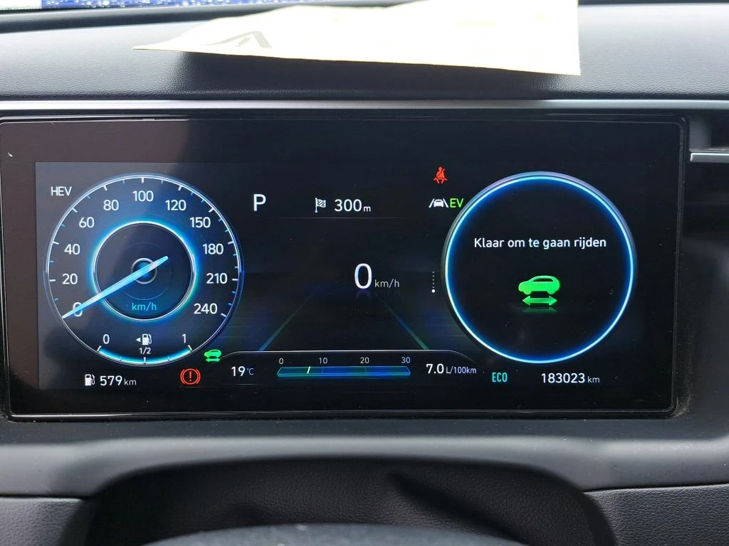 Hyundai Tucson 1.6 T-GDI PHEV 4WD NAVI LEATHER , снимка 10 - Автомобили и джипове - 56114556