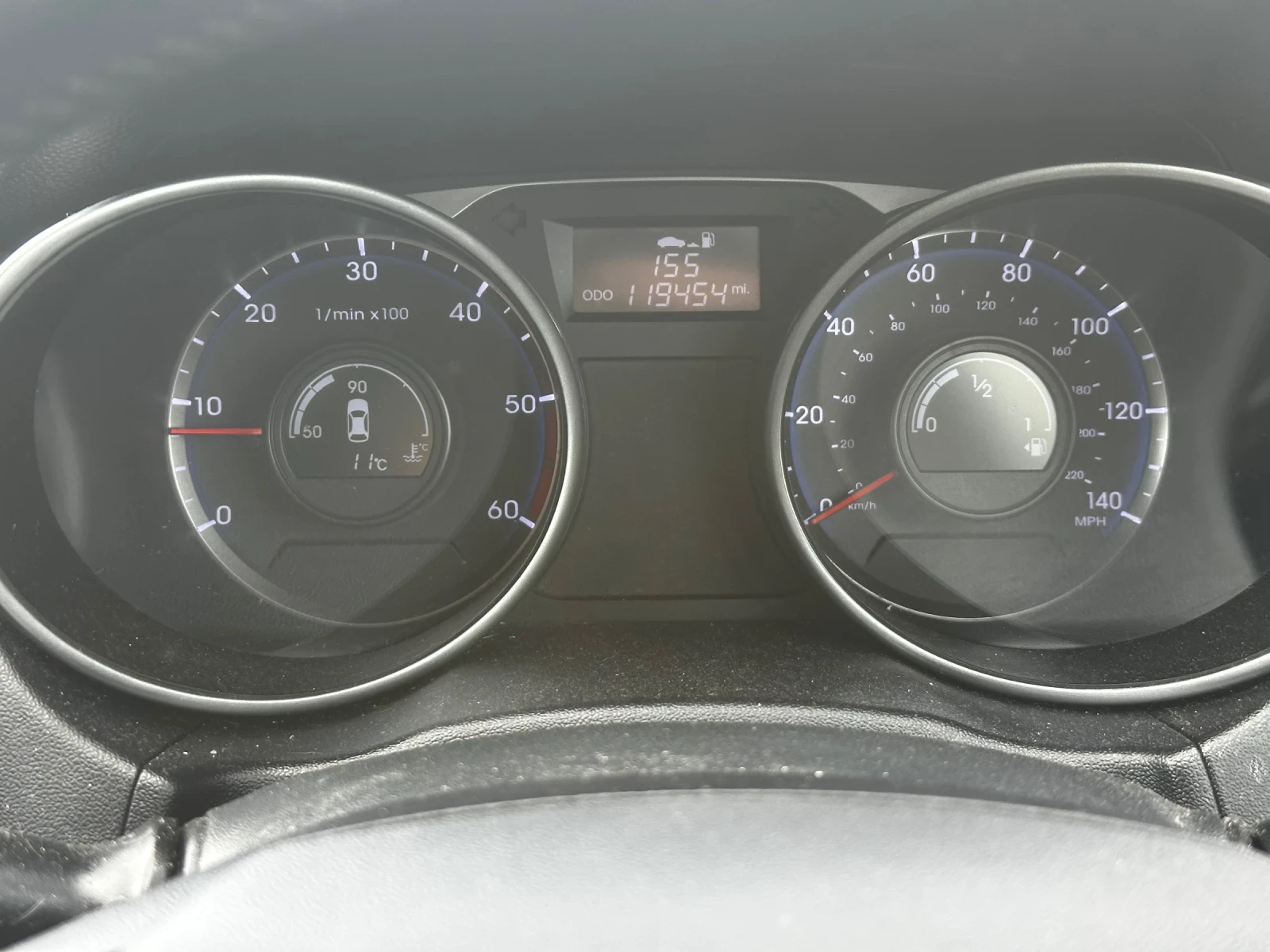 Hyundai IX35 1.7 CRDI, снимка 14 - Автомобили и джипове - 56627679