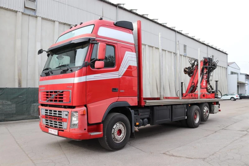 Volvo Fh Камион за дърва, снимка 6 - Камиони - 48991815