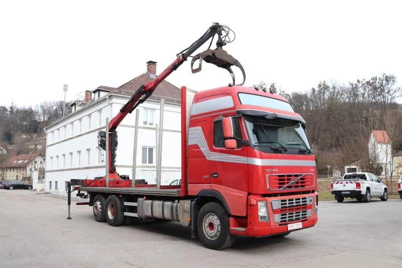 Volvo Fh Камион за дърва, снимка 2 - Камиони - 48991815